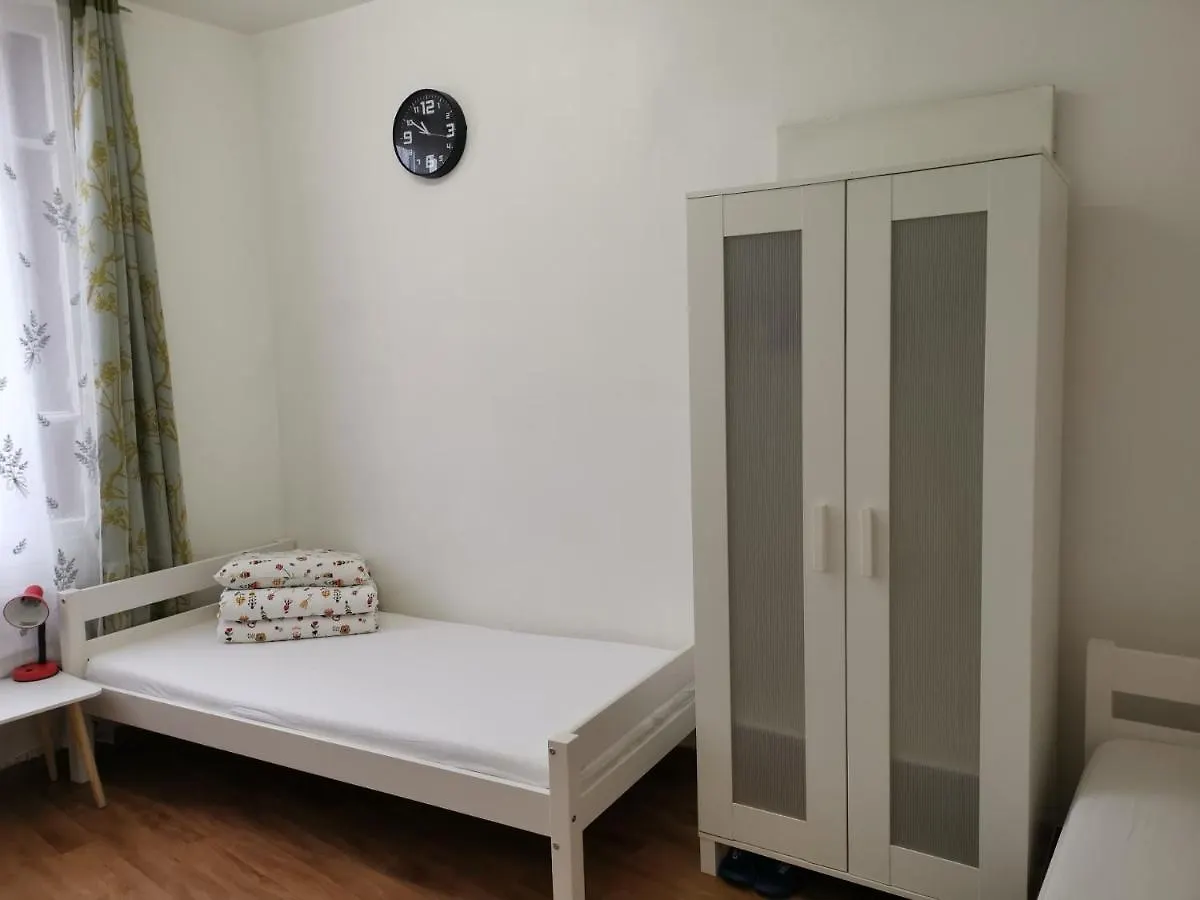 Rose Hotel Villejuif