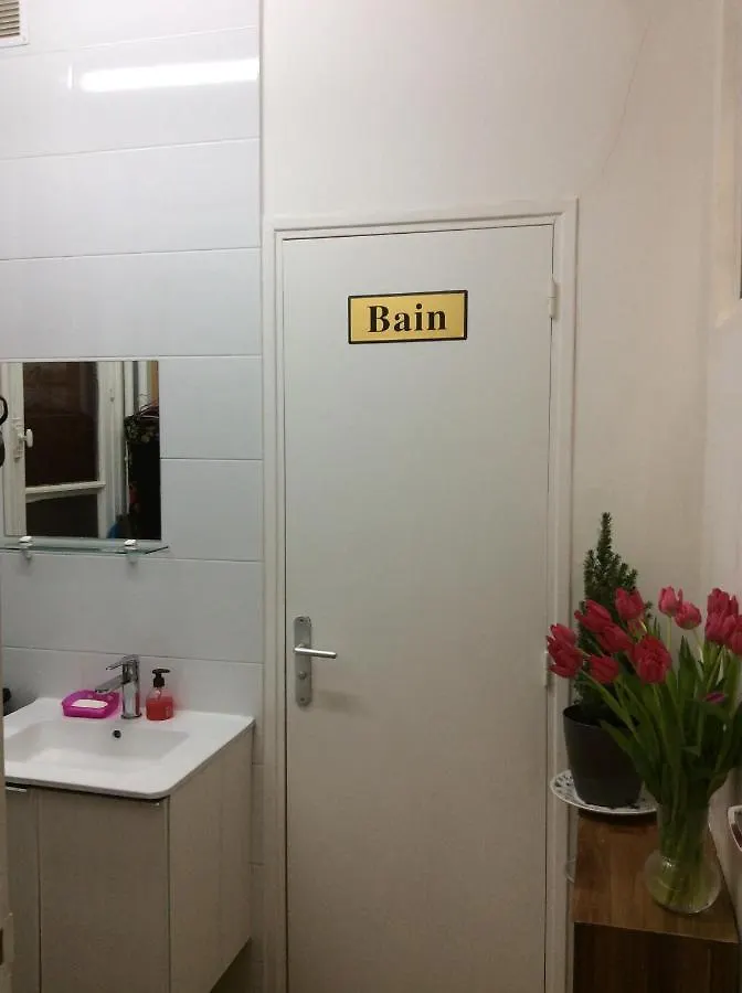 Rose Hotel Villejuif Guest house